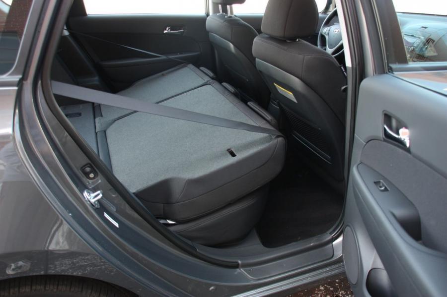  Hyundai Elantra Touring 2008 года  (фото 71 из 118)